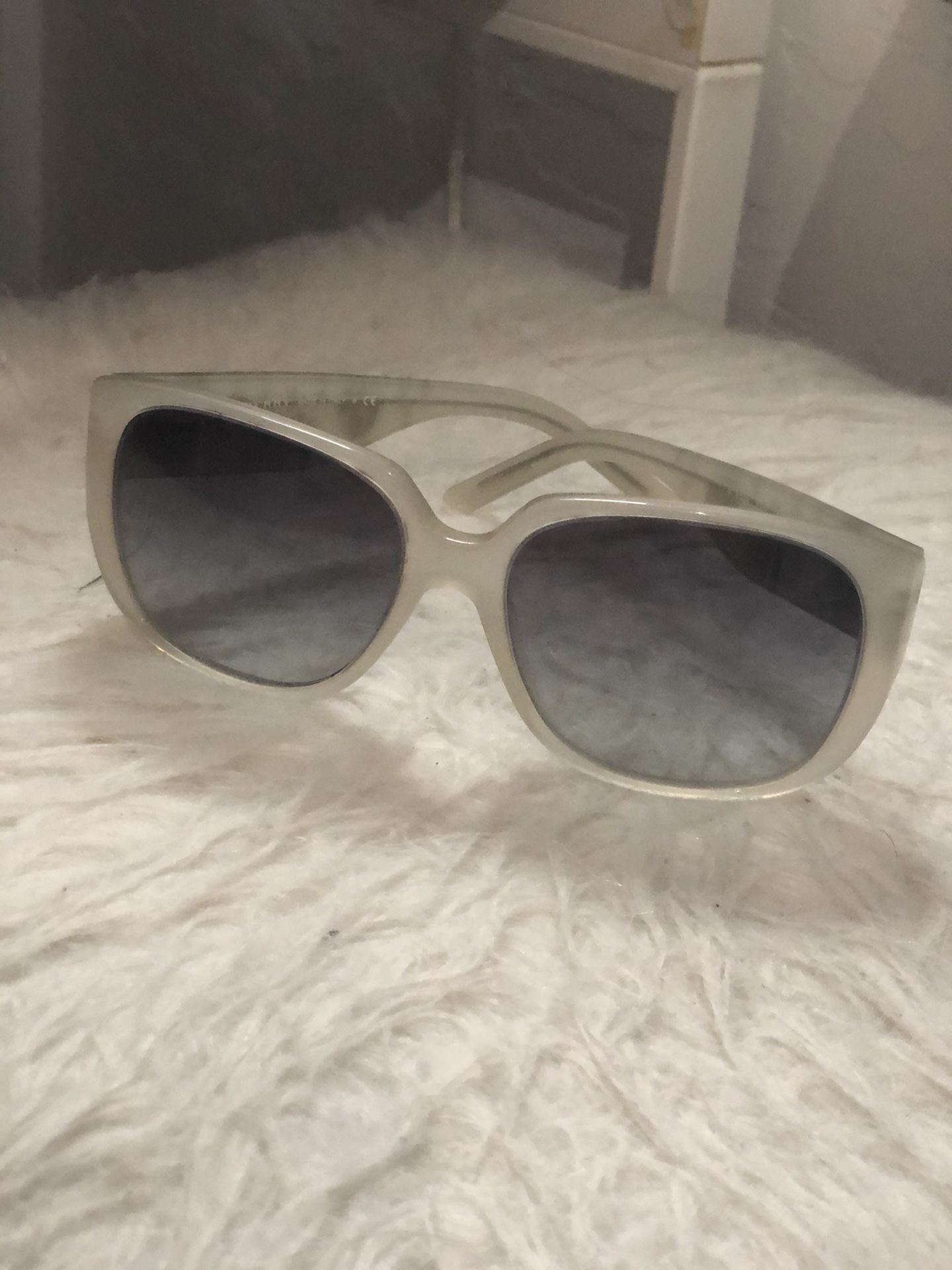 Burberry sunglasses
