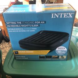 Intex/ Queen 
