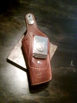 BIANCHI 19L THUMBSNAP HOLSTER (GLOCK)
