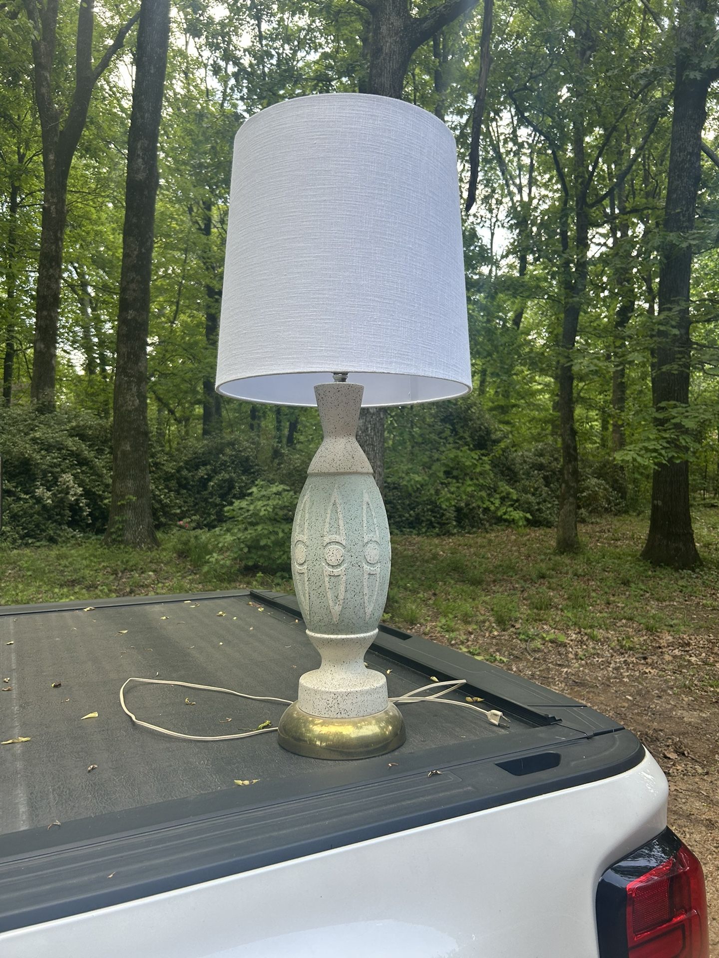 Lamp w/ Shade