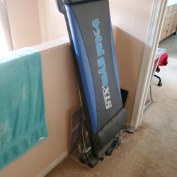 Total Gym XLS Fold Away Gym Like New 