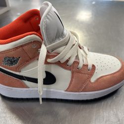 Nike Shoes 