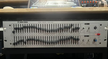Klark Teknik DN360 - Dual 30 Band rackmount EQ