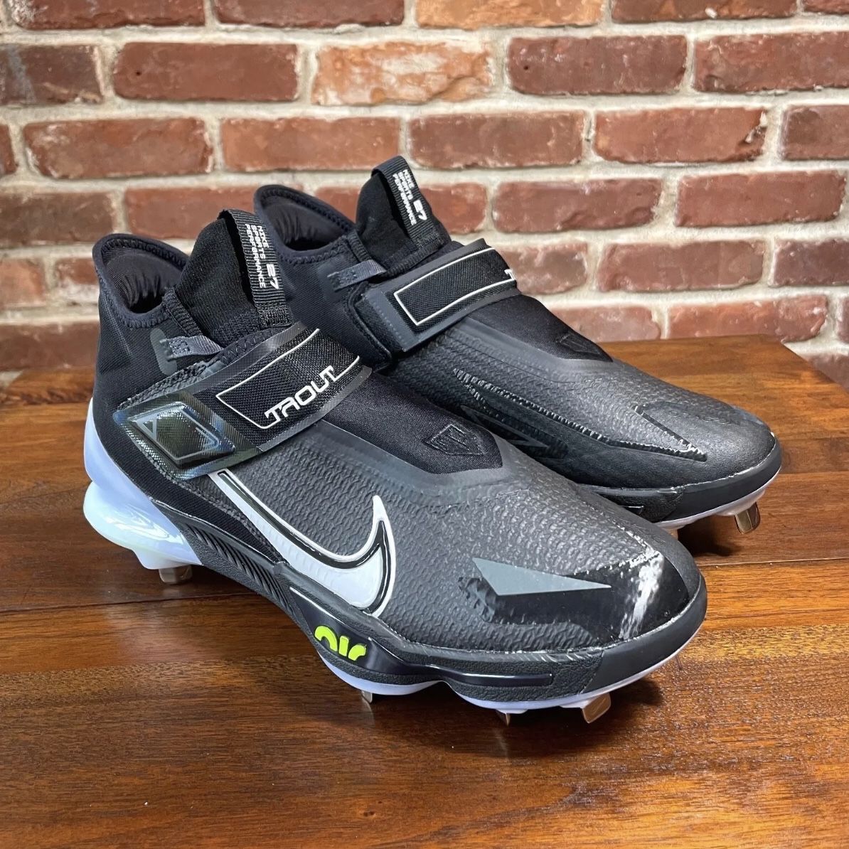 New Nike Force Zoom Trout 8 Elite Men display picture 3