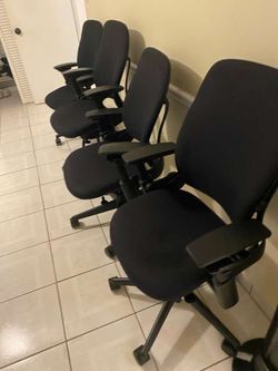 Steelcase Office Chairs for Sale