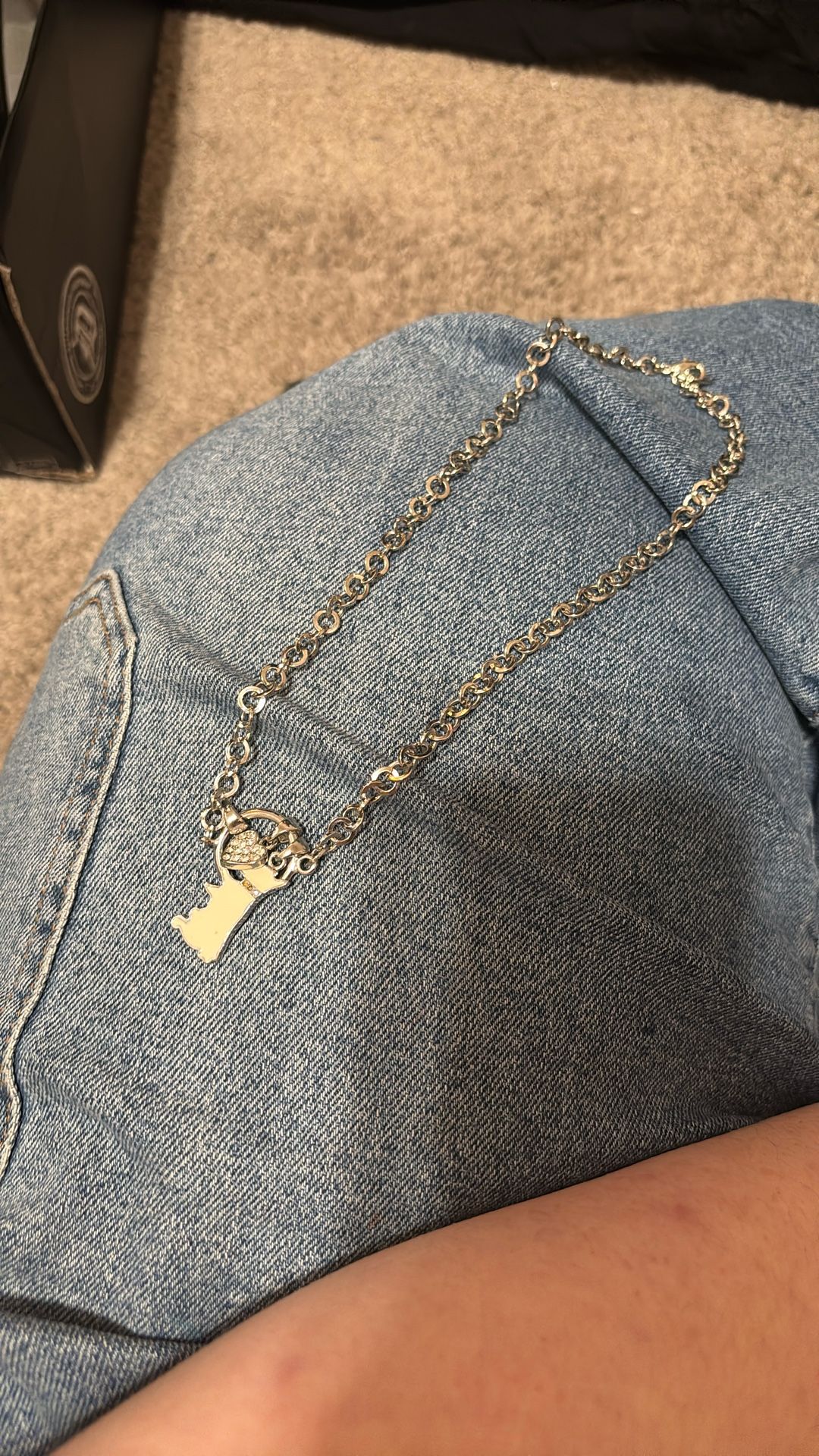 Short Juicy Couture Neckalace