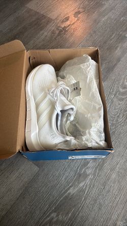 Adidas Swift Run Sneakers White