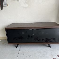TV Console Must Sell