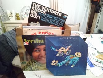 Box of LP of collectible records