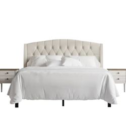 Upholstered Bed With 2 Nightstands In Linen (Queen) 