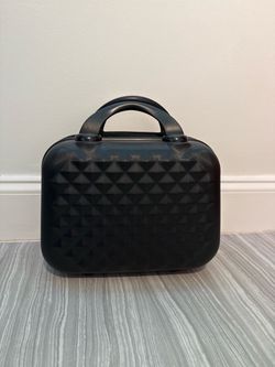 Travel hand bag