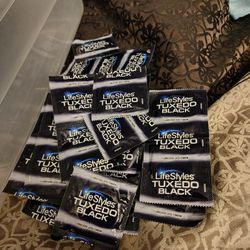 Bag Of Lifestyle Tuxedo Black & Non Latex Condoms