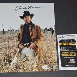 🔥 Chuck Norris autographed 8x10 JSA COA 🔥
