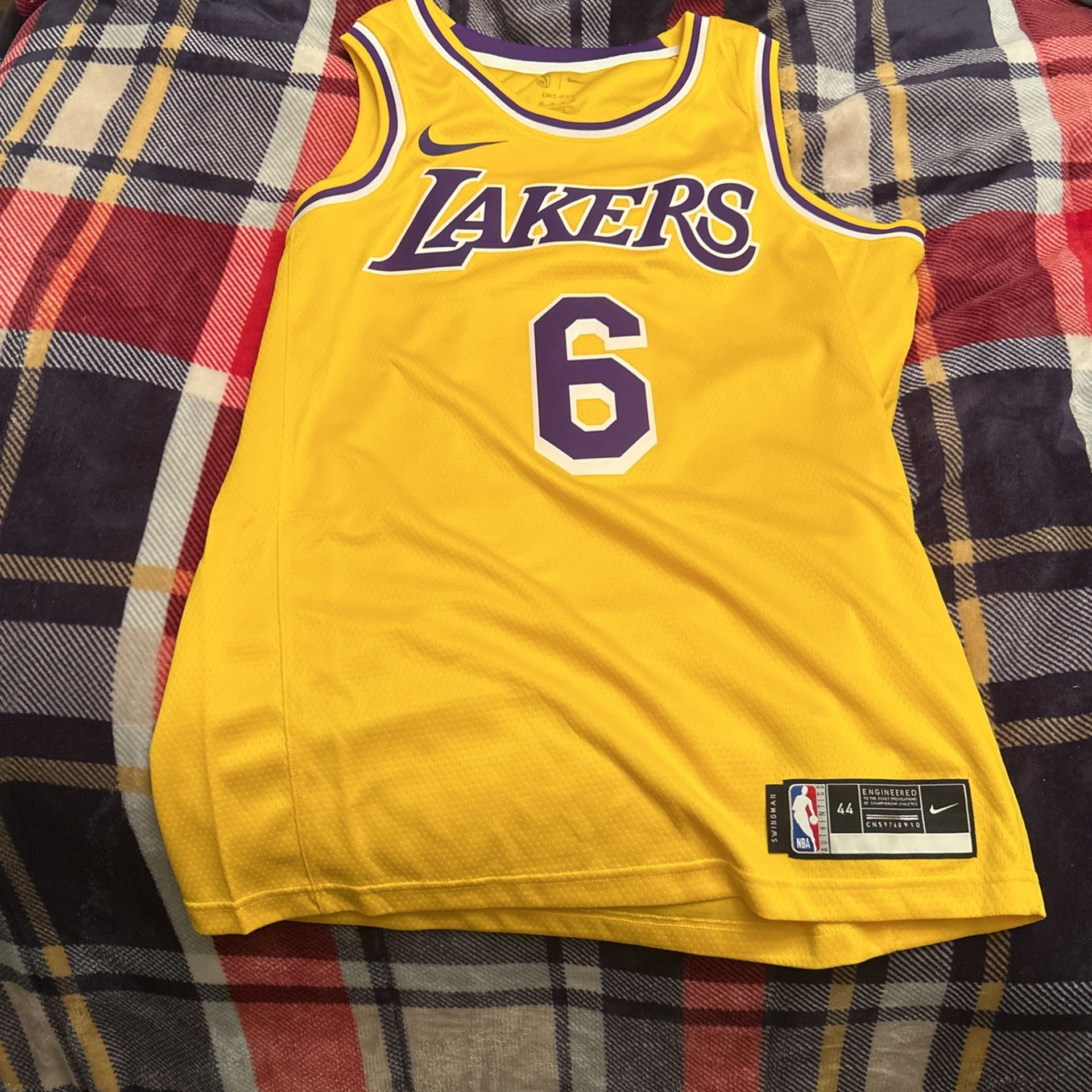 lebron lakers number 6 jersey m large