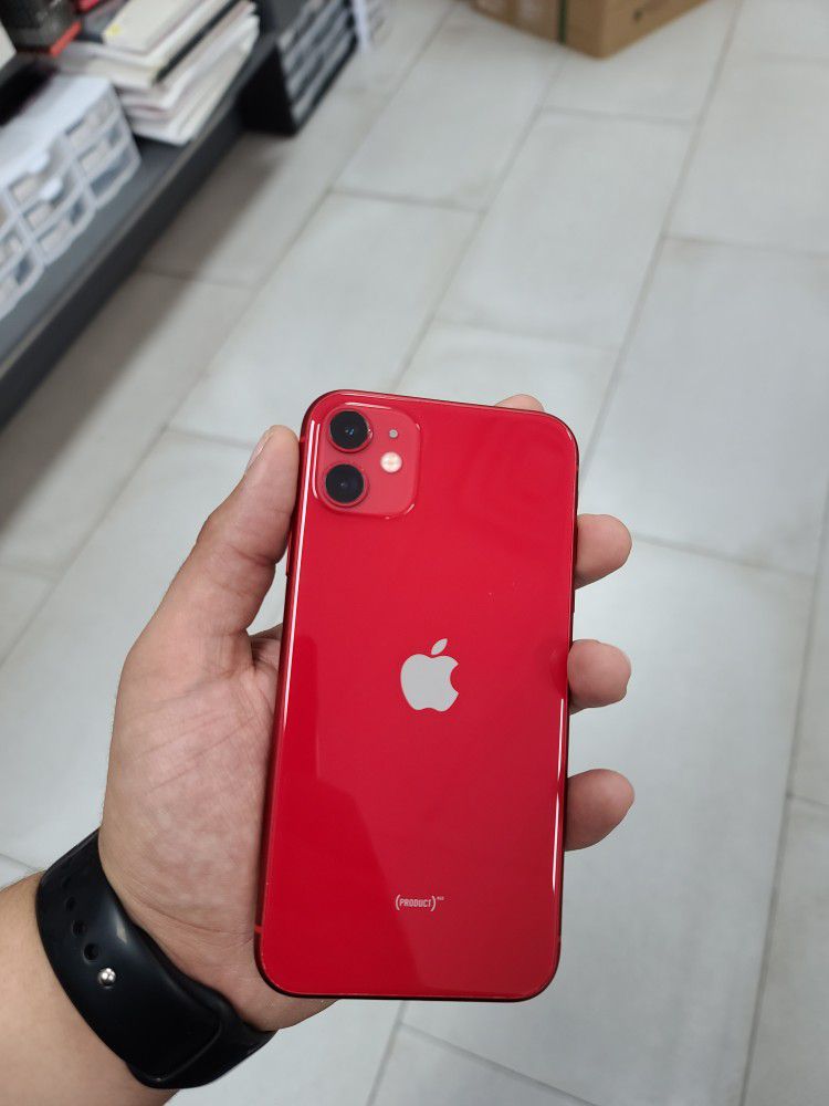 iPhone1164GB RED