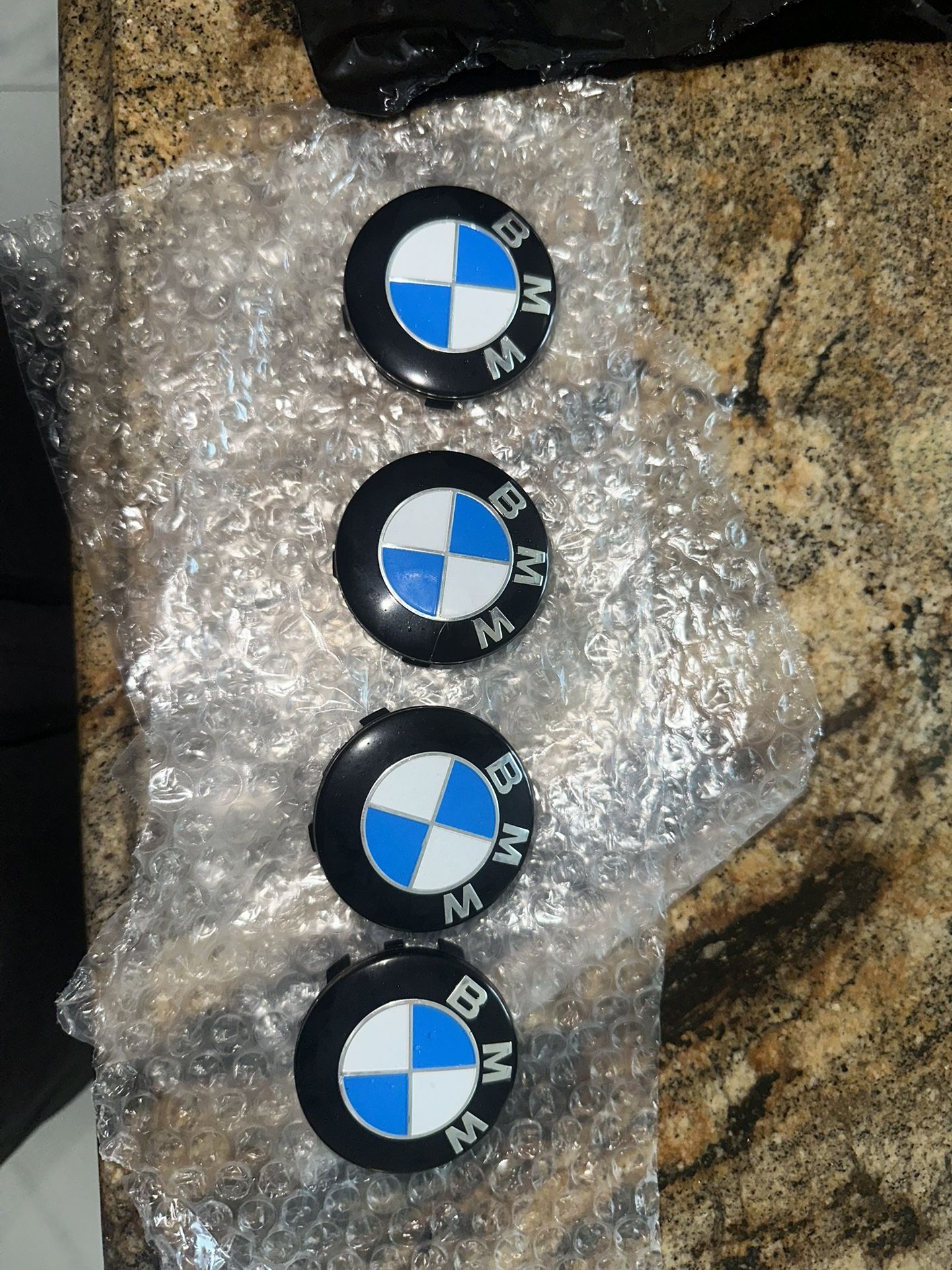 BMW g20 rim hubcaps