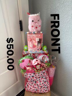 Strawberry Shortcake Easter Basket 