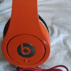 BEATS BY DR DRE HEADPHONES NOISE CANCELLING WIRED
