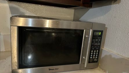 FREE Magic Chef Industrial Microwave