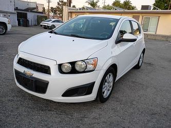 2016 CHEVROLET SONIC LT 