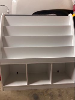 white kids bookshelf