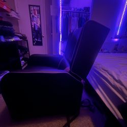 vitesse purple and black gaming chair