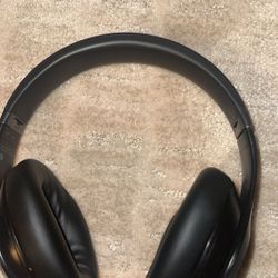 Beat Wireless Studio Pros 