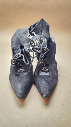 Wild Dive Laced-up Stiletto Heels Size 7.5