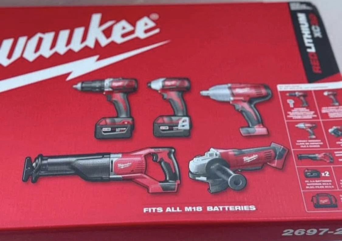 Milwaukee M18 18V Lithium-lon Cordless Combo Tool Kit (5-Tool) with Two 3.0 Ah Batteries, Charger