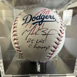 MOOKIE BETTS SIGNED LOS ANGELES LA DODGERS AUTOGRAPHED BASEBALL W/CUBE W/COA 931