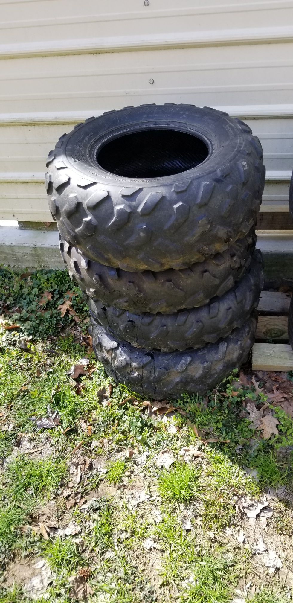 Dunlop Atv tires for sale front is at25x8-12 and rear is at25x10-12