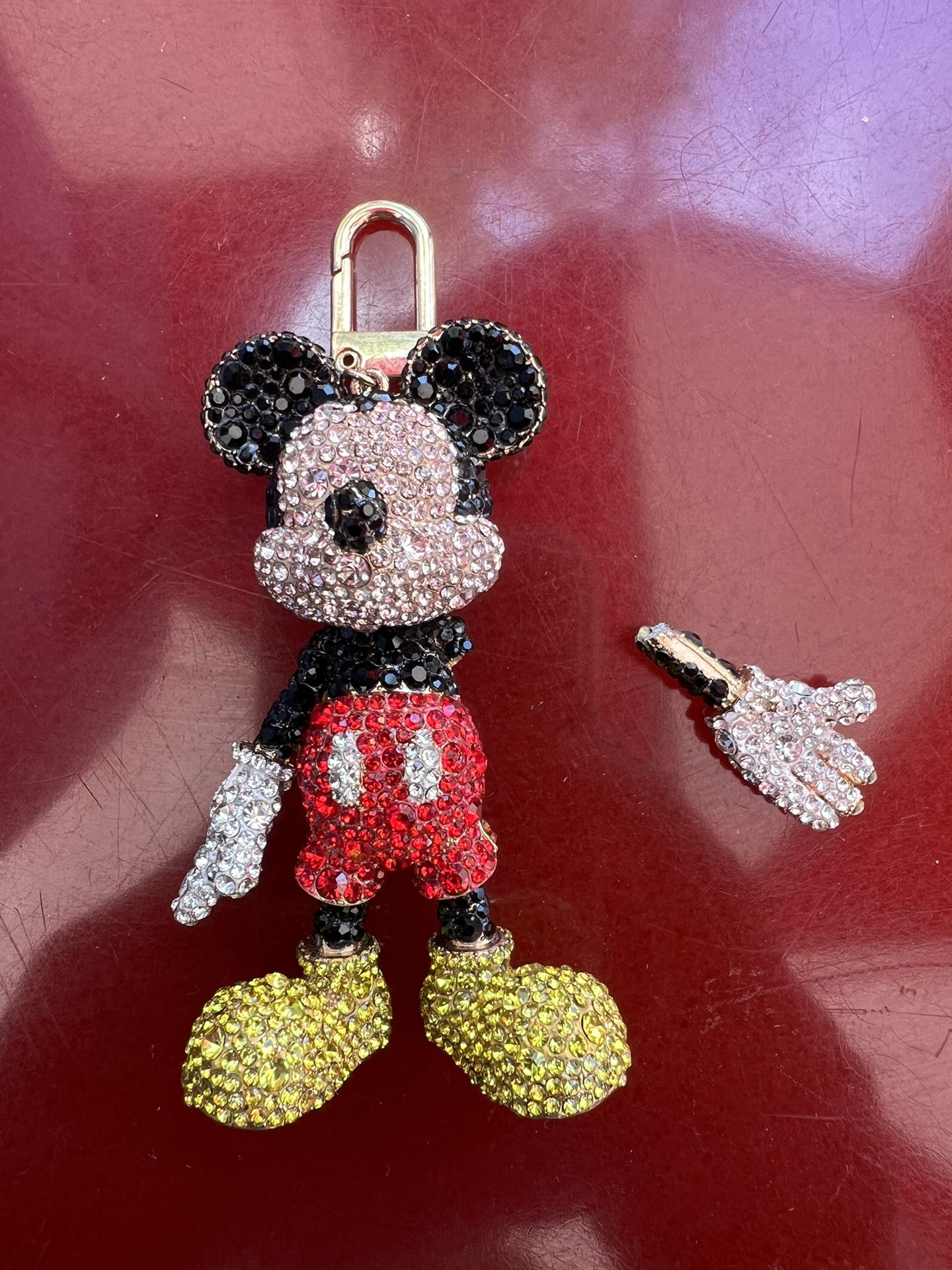 ❌ BROKEN ARM. .  Any Offer Is Acceptable ❌ Mickey Mouse Disney Bag Charm