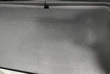 Like new Presto electric griddle,if it’s posted it’s available. .see map for approx pick up