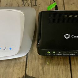 PAIR OF ROUTERS : LINKSYS/ CISCO VALET PLUS & CENTURY LINK PK5001Z!!!