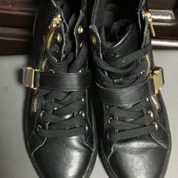 VENDO ZAPATOS ALDO SIZE 6Y