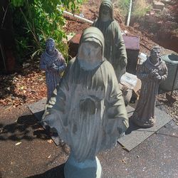 33" Tall Virgin Mary 