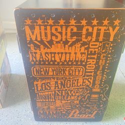 Pearl Music Town USA Primero Cajon 11.75 x 19.75 x 11.75 in.