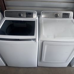 Samsung Washer And Electric Dryer He 4.5&7.4