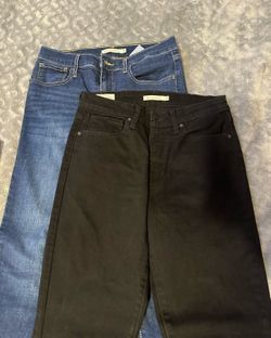 Levi skinny jeans
