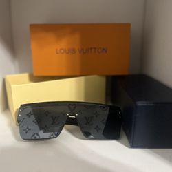 LV Waimea L Sunglasses