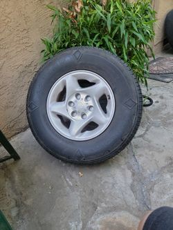 2001 Toyota 4runner Tires And Wheels Set
