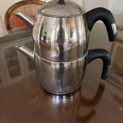 Kettle and teapot $10