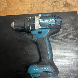 Makita Hammer drill 