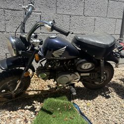 50cc Honda Monkey Z50 Clone