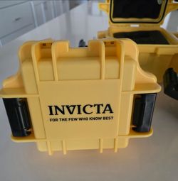 NEW INVICTA 1-SLOT WATCH CASE / HARD PROTECTIVE DIVE CASE