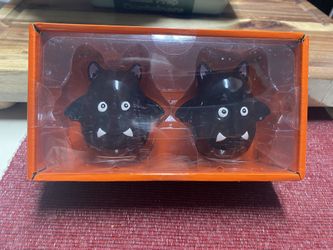 Black Vampire Bats Salt & Pepper Shaker Set New In Box