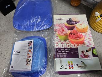 3 New Sealed Orka Mastrad Silicone Cookware Steamer with Lids + Cupcake Kit (VALENCIA) $40