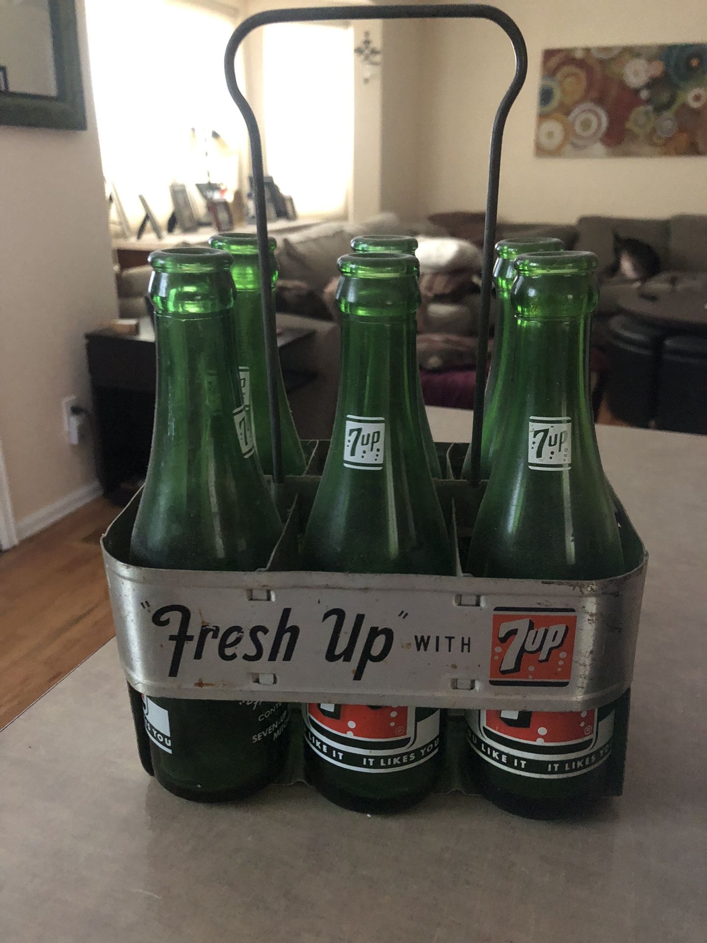 1950’s 7 Up Metal Bottle Caddy