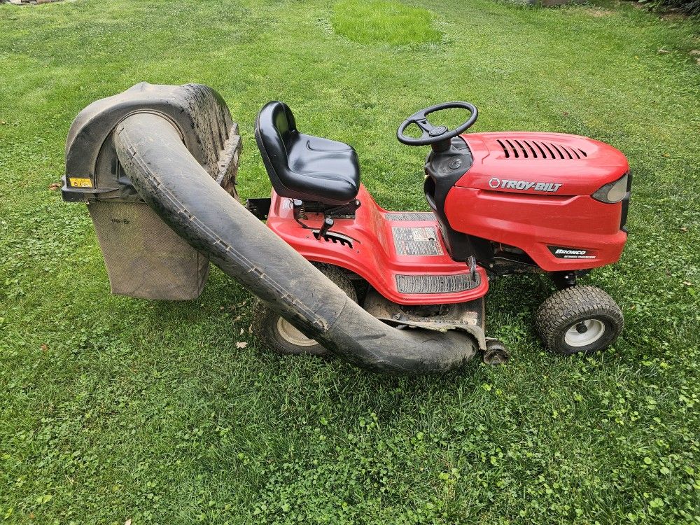 Troy Built Bronco Riding Mower - Mechanics Special