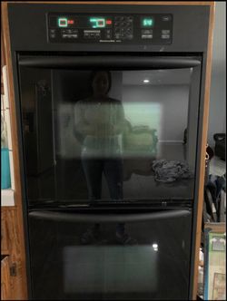 Kitchen Aid. Double Oven. Black